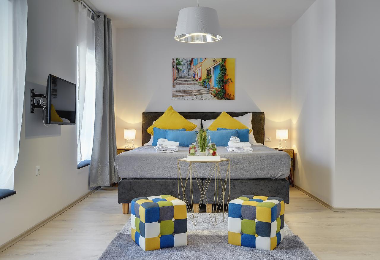 D&A City Center Apartments With Free Parking 普拉 外观 照片