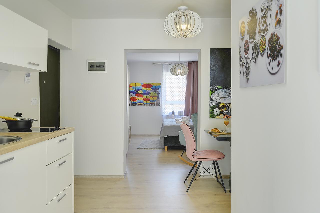 D&A City Center Apartments With Free Parking 普拉 外观 照片