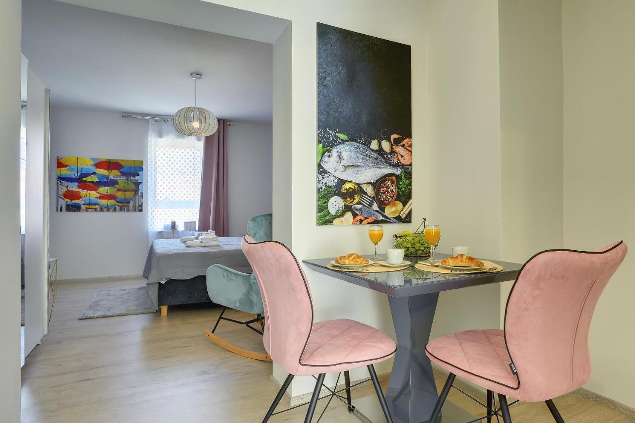 D&A City Center Apartments With Free Parking 普拉 外观 照片