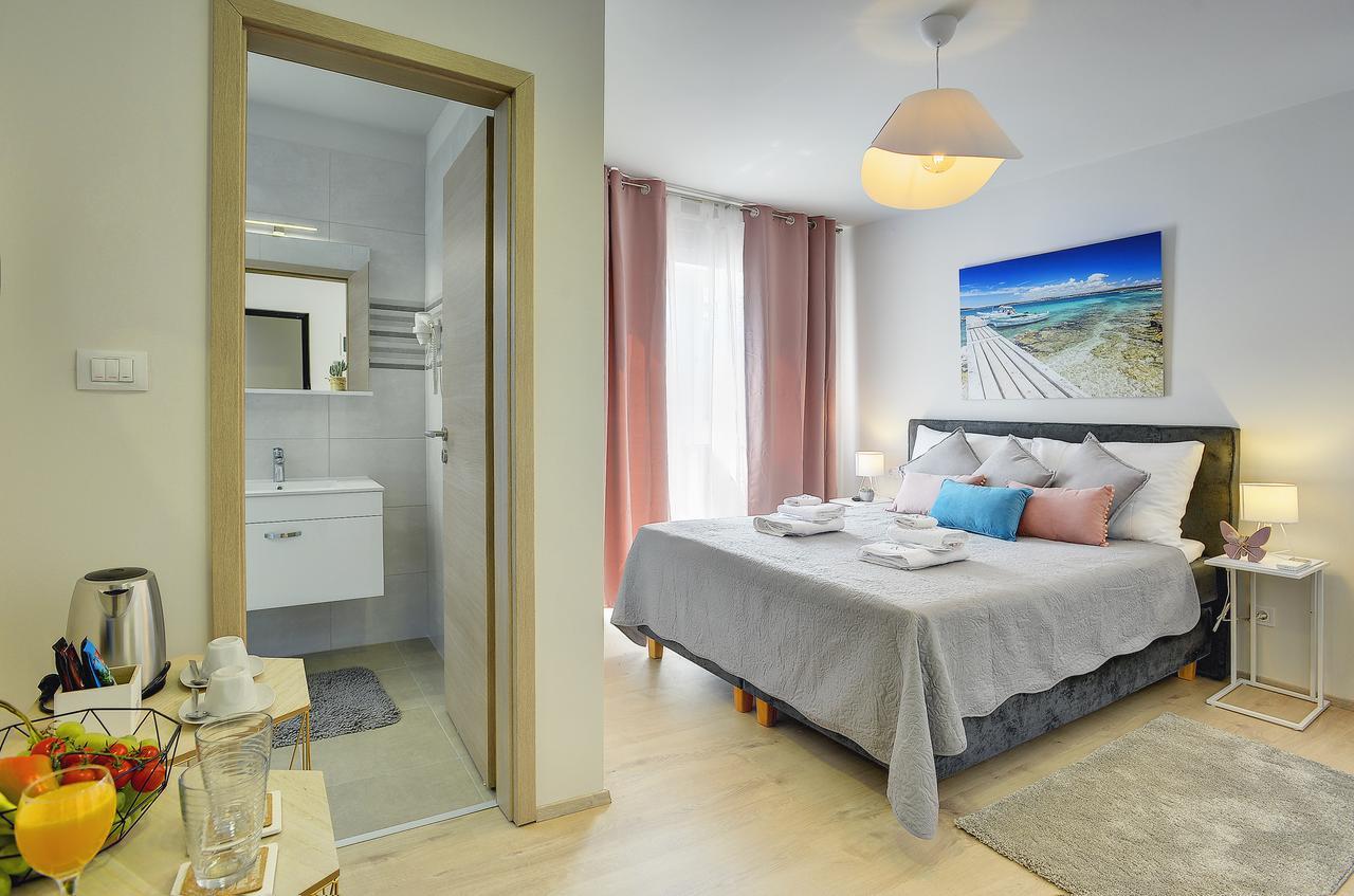 D&A City Center Apartments With Free Parking 普拉 外观 照片