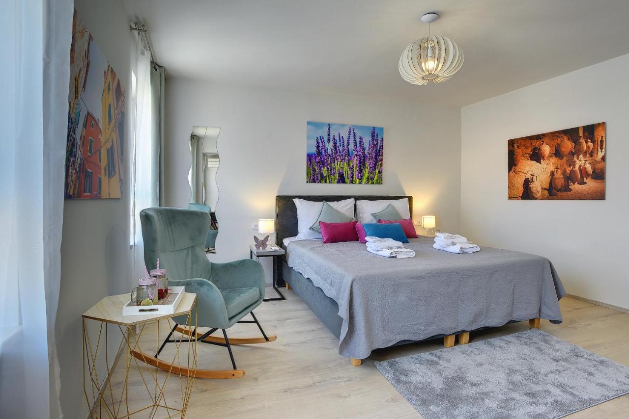 D&A City Center Apartments With Free Parking 普拉 外观 照片